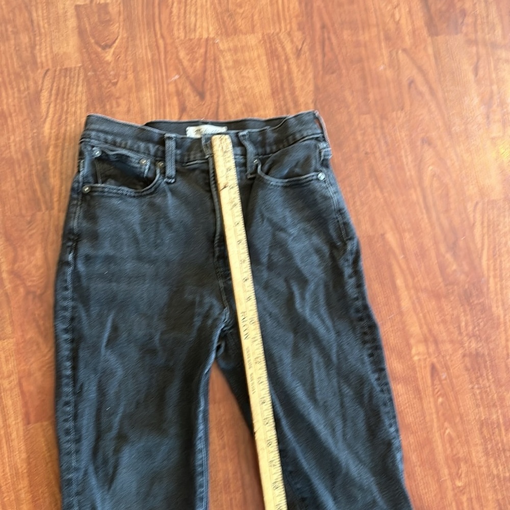 Madewell black jeans size 26. The perfect vintage Jean. - Picture 3 of 8